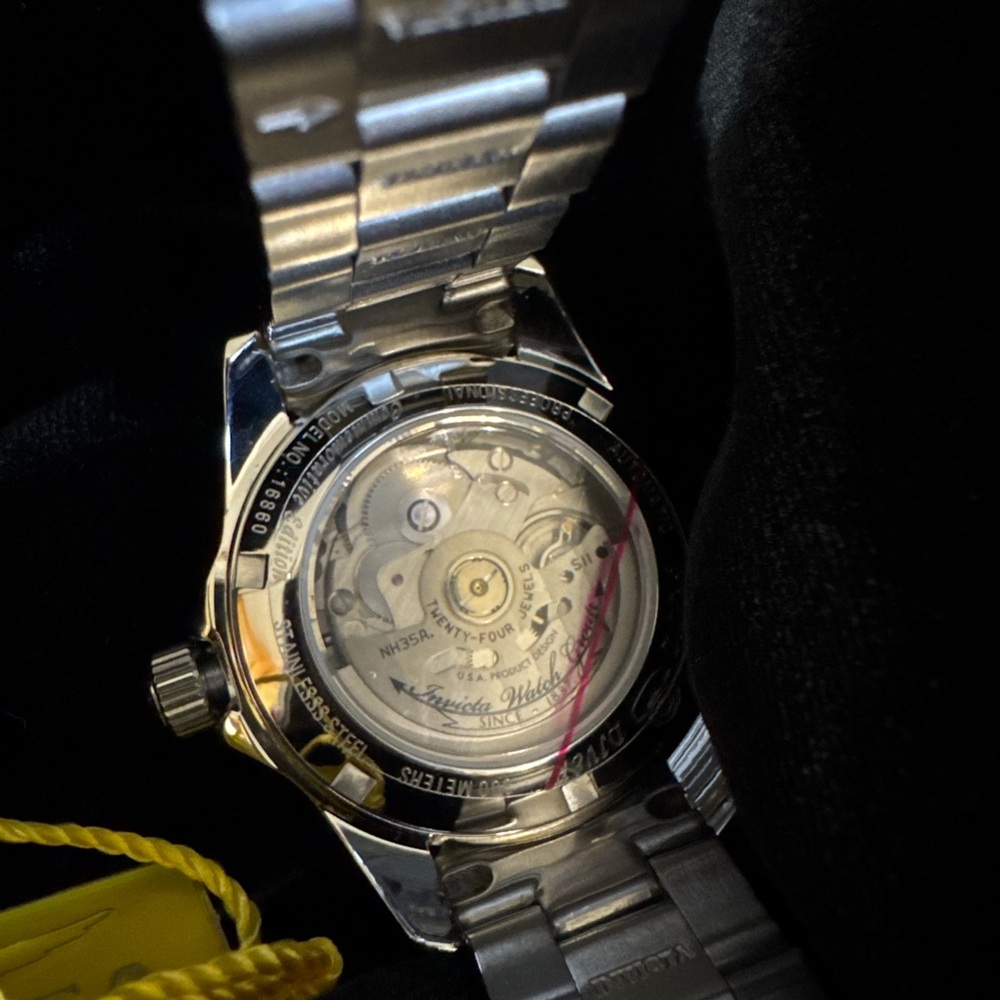 Invicta Men's Blue Dial Stainless Steel Dive Watch - Picture 3 of 4